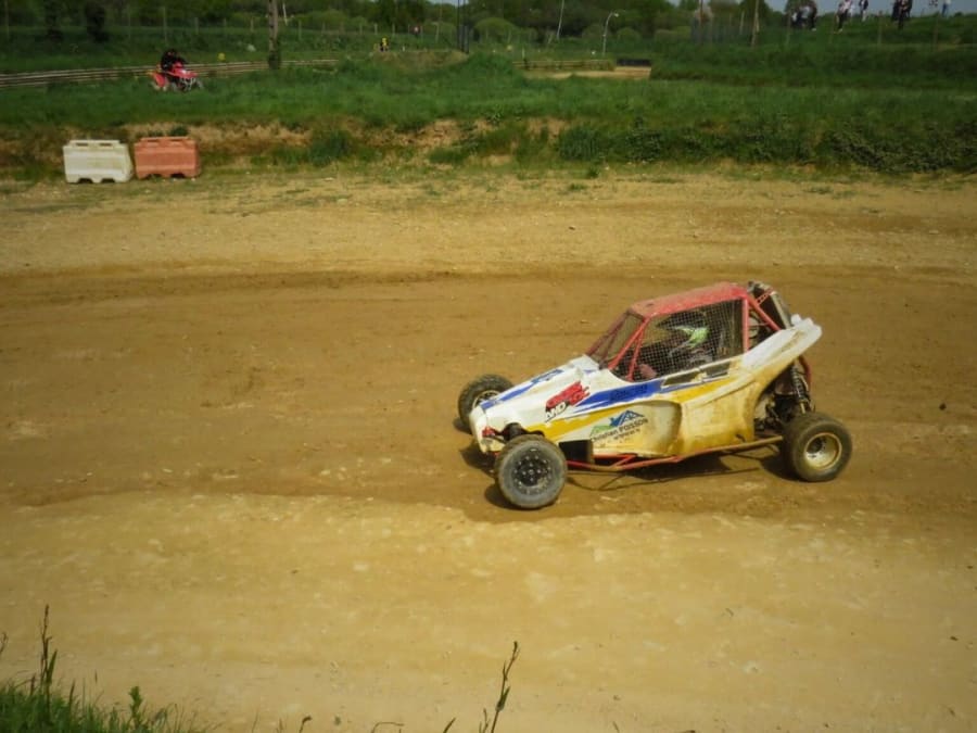 Anniversaire Pilotage Cross Car 5 à 12 ans à Pipriac (35) 