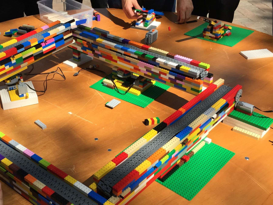 Team Building Construction avec des briques LEGO en France