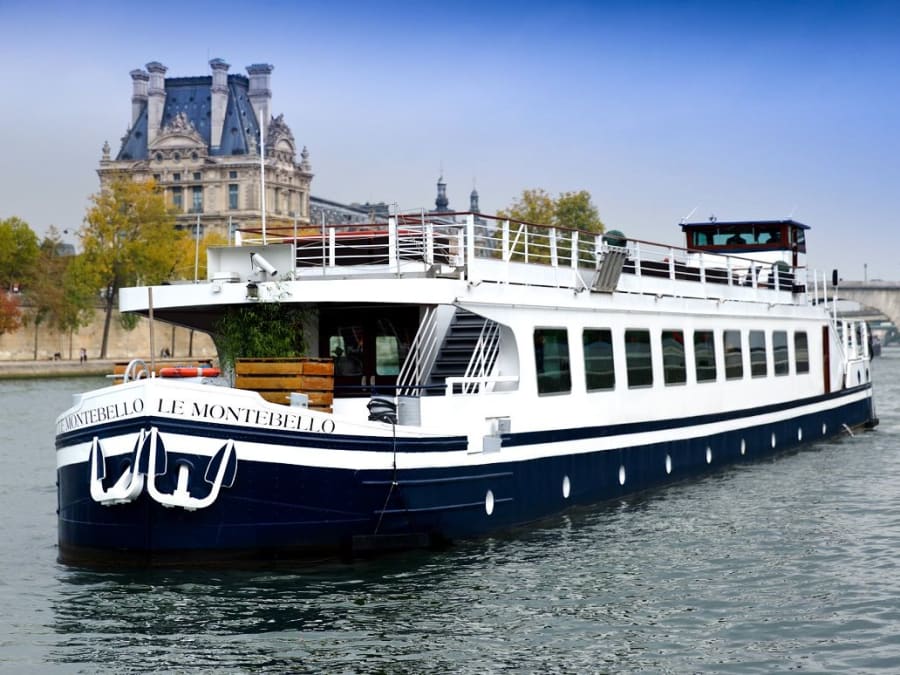 Péniche Le Montebello à Paris 16ème