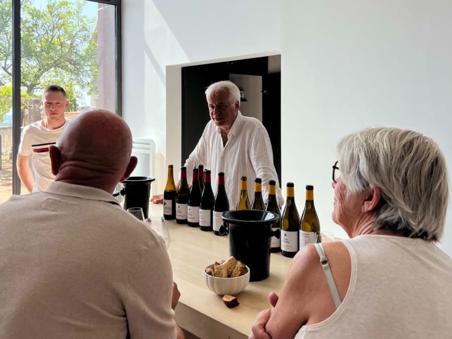 Visite et dégustation de vin du domaine du Clos de Breuilly à Cesset (03)
