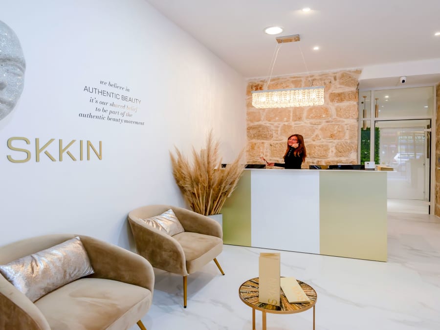 Soin du visage "Jet Peel" à Nice (06)