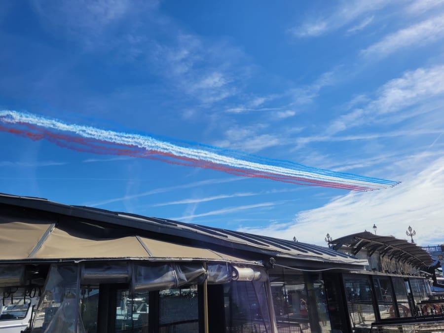 Péniche Bistrot Alexandre III Paris 7ème 