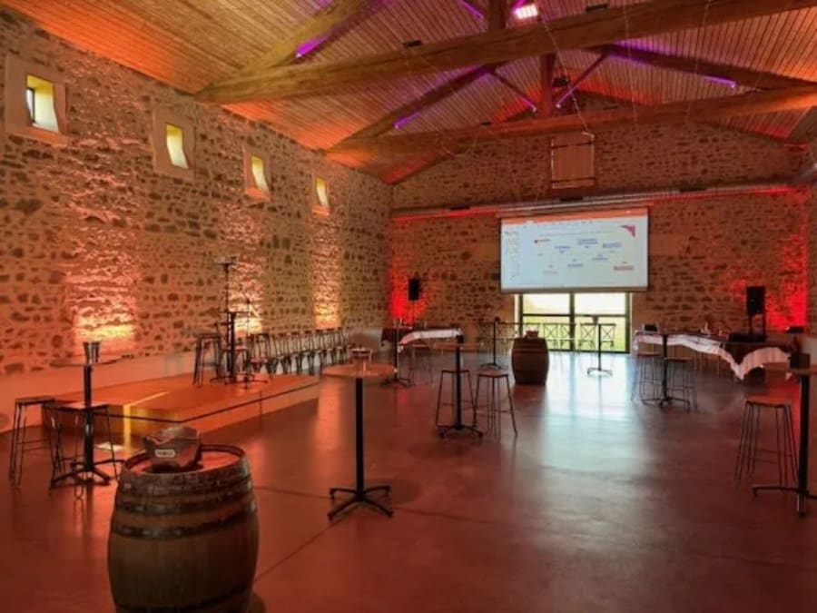 Château des Loges à proximité de Villefranche-sur-Saone (69)