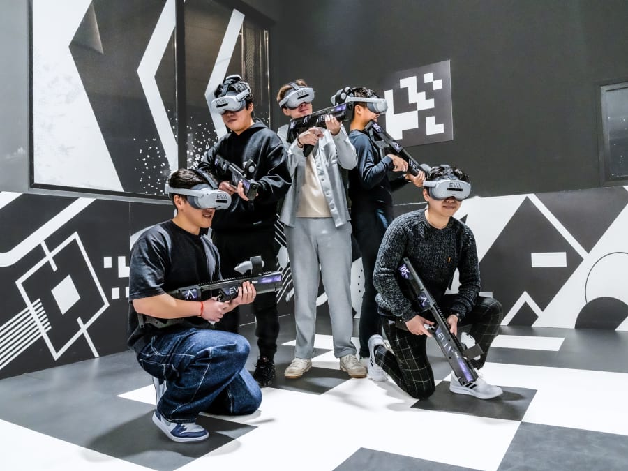 Réalité virtuelle en arène à EVA Lyon (69)