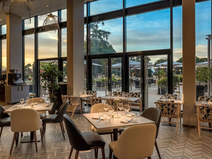 Hôtel Hilton**** à Evian-les-Bains (74)