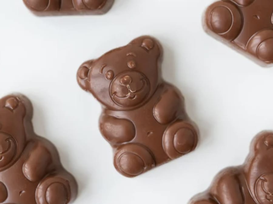 Easter chocolate workshop for parents and children in Paris 14th