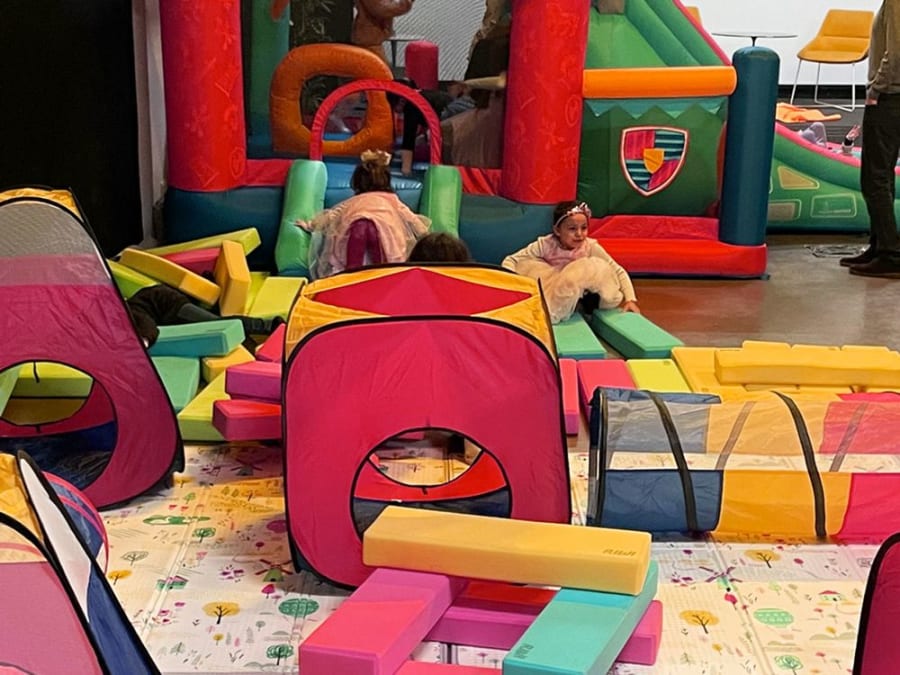 Anniversaire dans une salle de jeux à Paris 13e