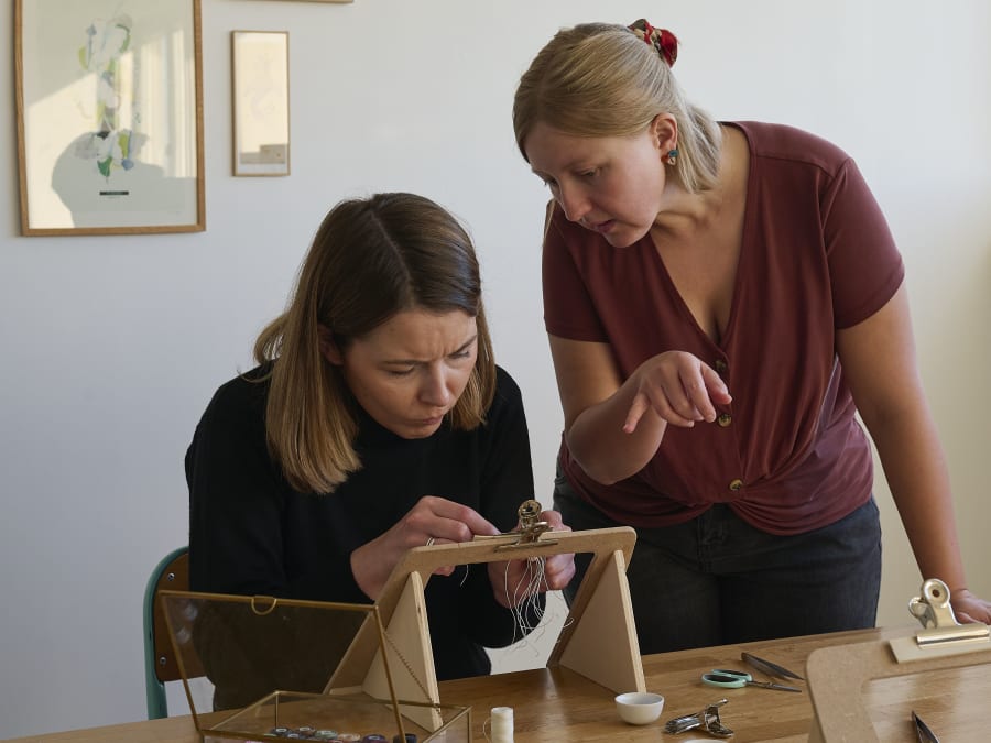 Workshop Creating a micro-macramé brooch in Lille (59)