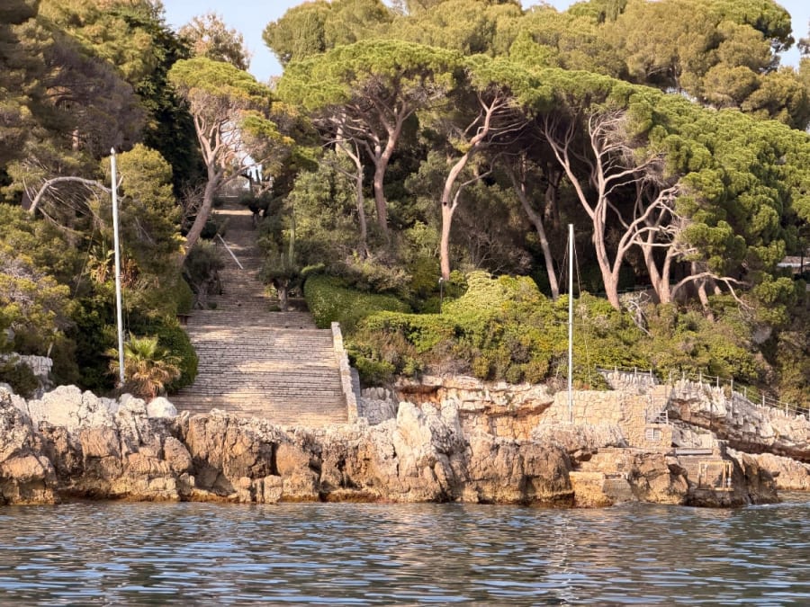 Excursión a las islas de Lérins en barco semirrígido con salida 