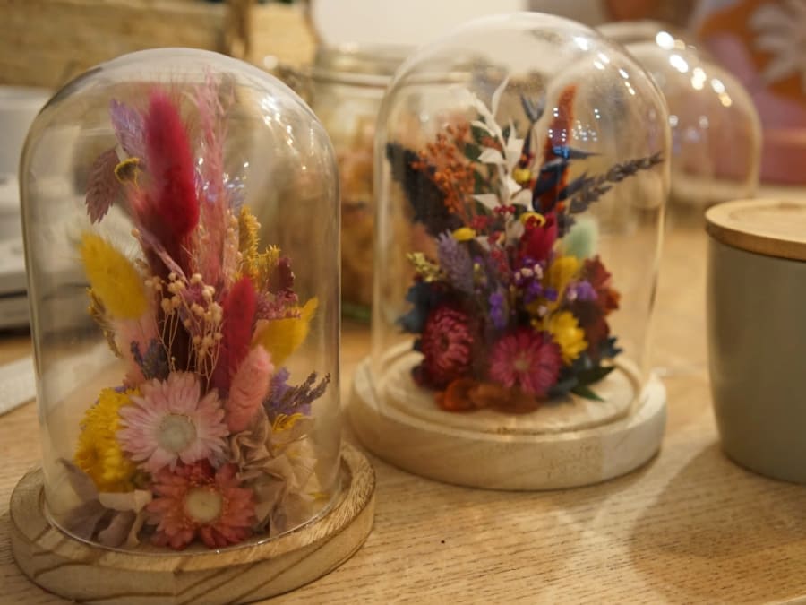 Atelier cloche en fleurs séchées près de Nantes