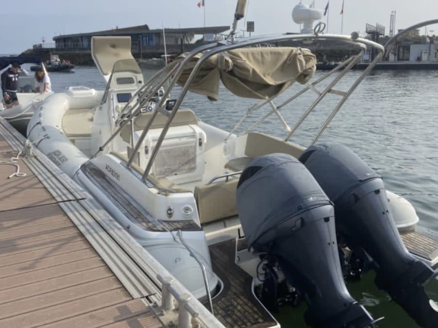 Boat rental for 15 people in Arcachon (33)