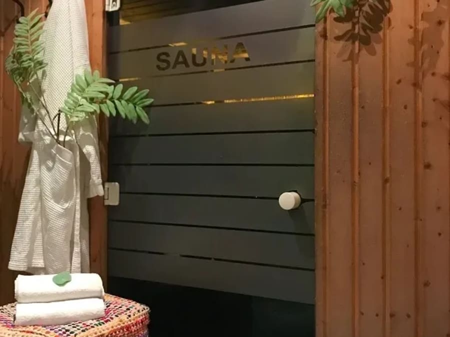 SPA, Sauna, Hammam & Swimming pool in Romainville (93)