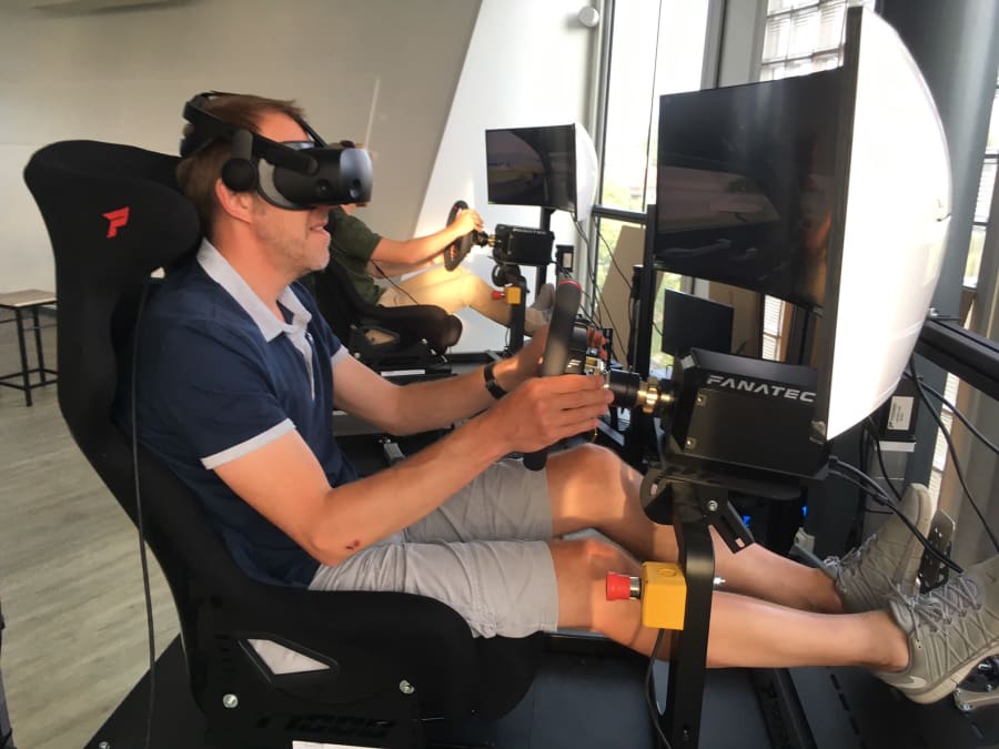 Team Building Course Automobile en VR à Nantes (44)