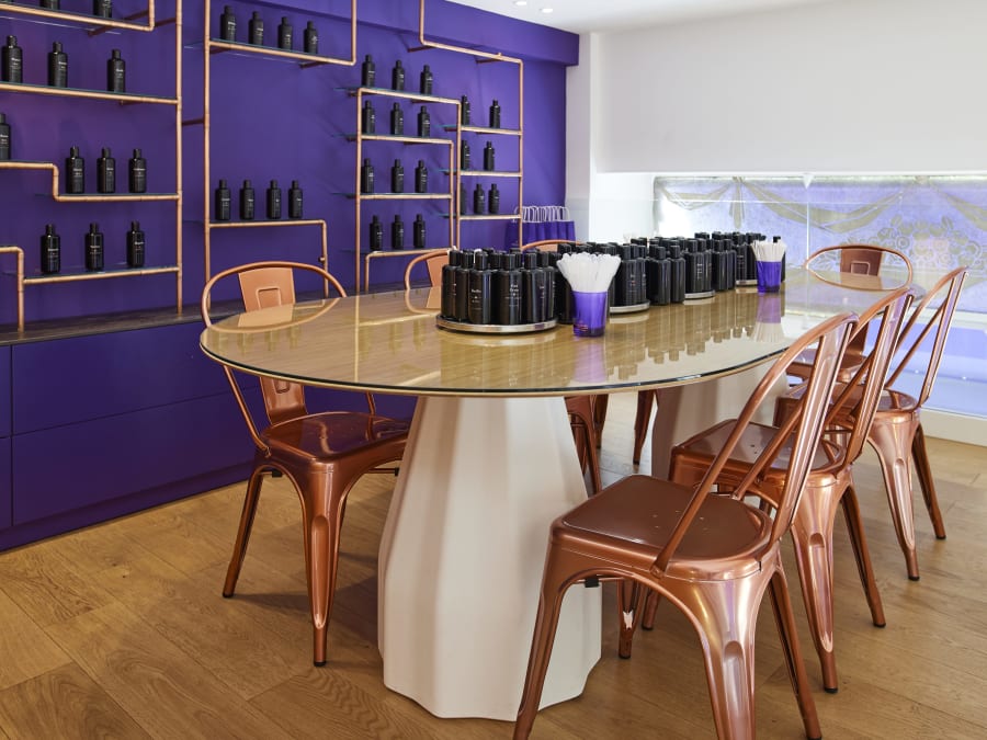 Atelier premium création de parfum à Cannes (06)