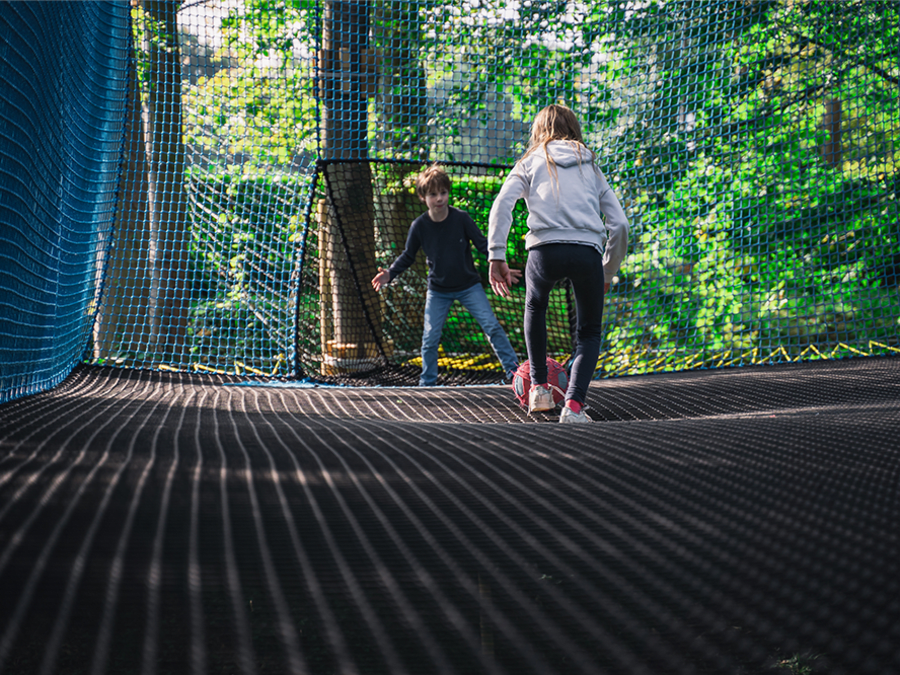 Parcours filets et trampolines à Meudon (92)
