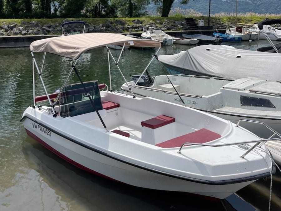 Location de bateau sans permis 4 p. Port de Mémard Aix-les-Bains