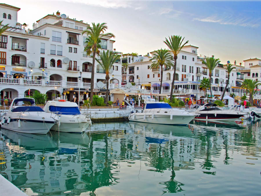 Mini-cruise to Puerto de la Duquesa departing from Sotogrande