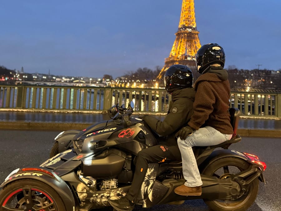 Visite de Paris en moto Can-Am