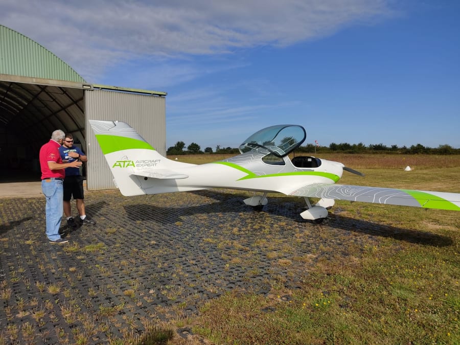 Initiation au pilotage d'ULM à Saint-Secondin (86)