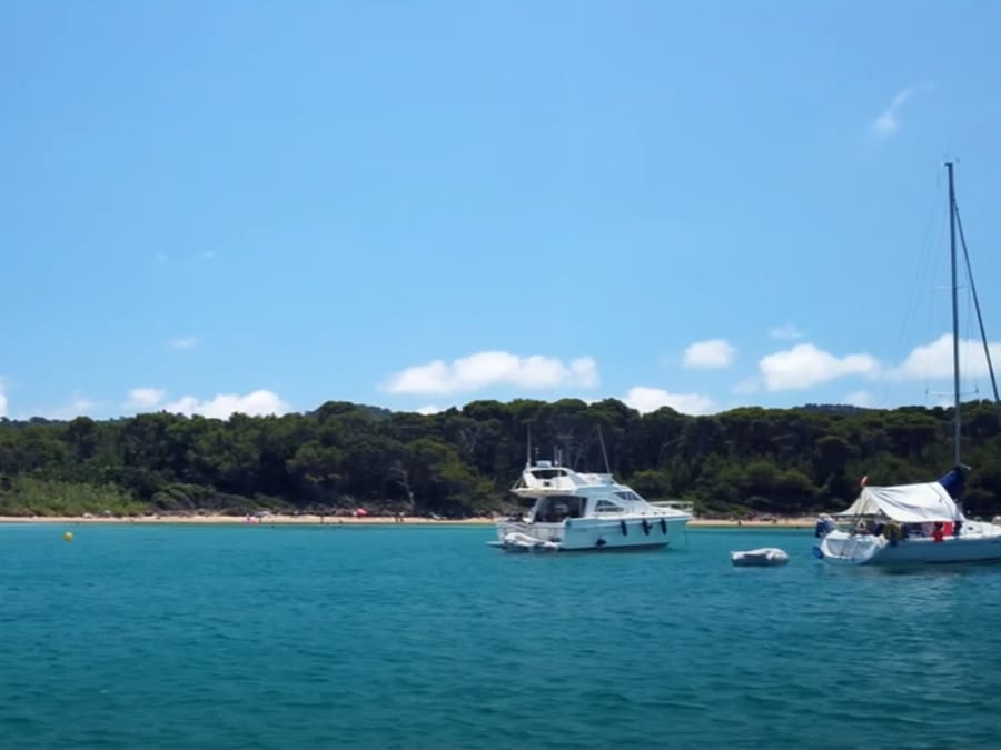 Sortie en semi-rigide dans les Calanques depuis Bandol