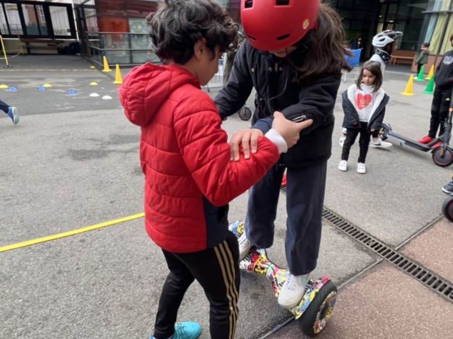 Anniversaire Initiation 2 roues & sécurité 9-15 ans à domicile