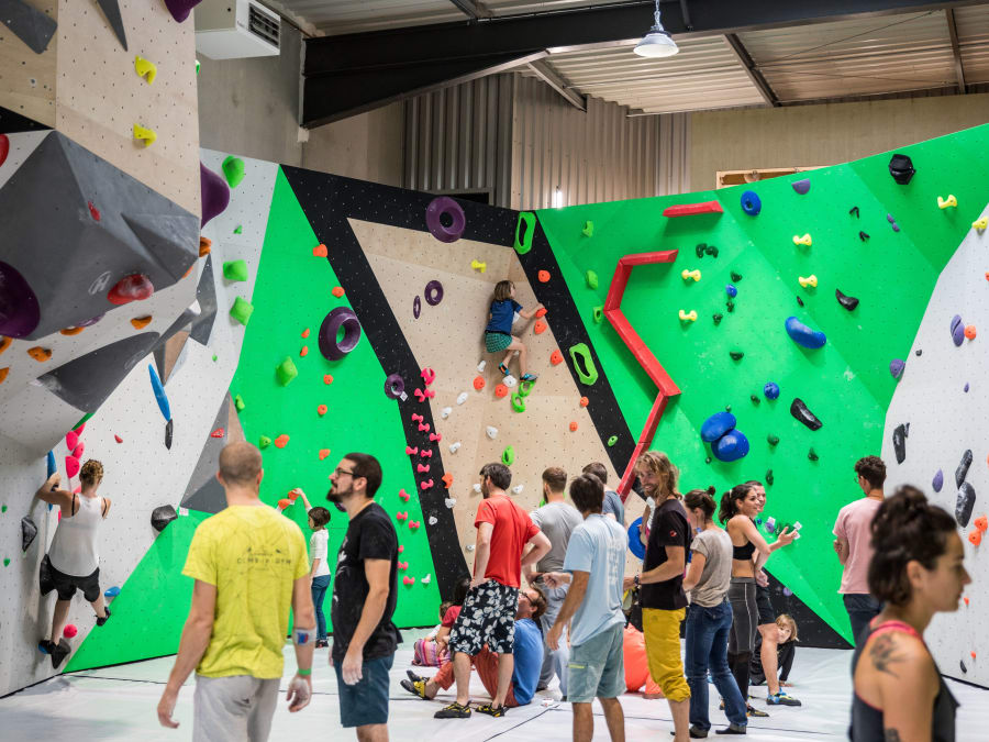 Team Building Initiation à l'Escalade à Lille (59)