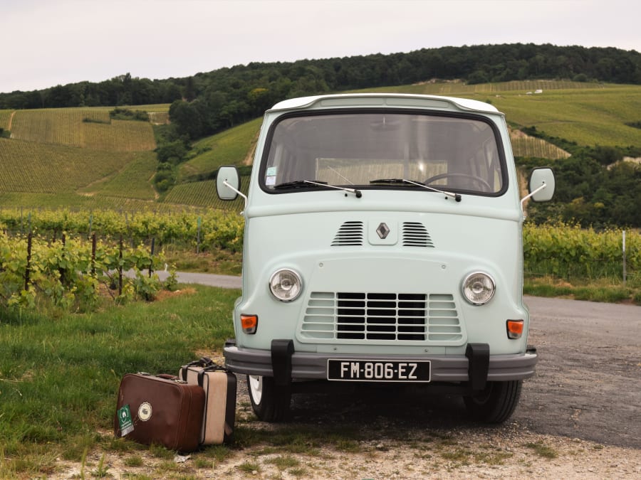 Vintage van tour with tasting in Champagne (51)