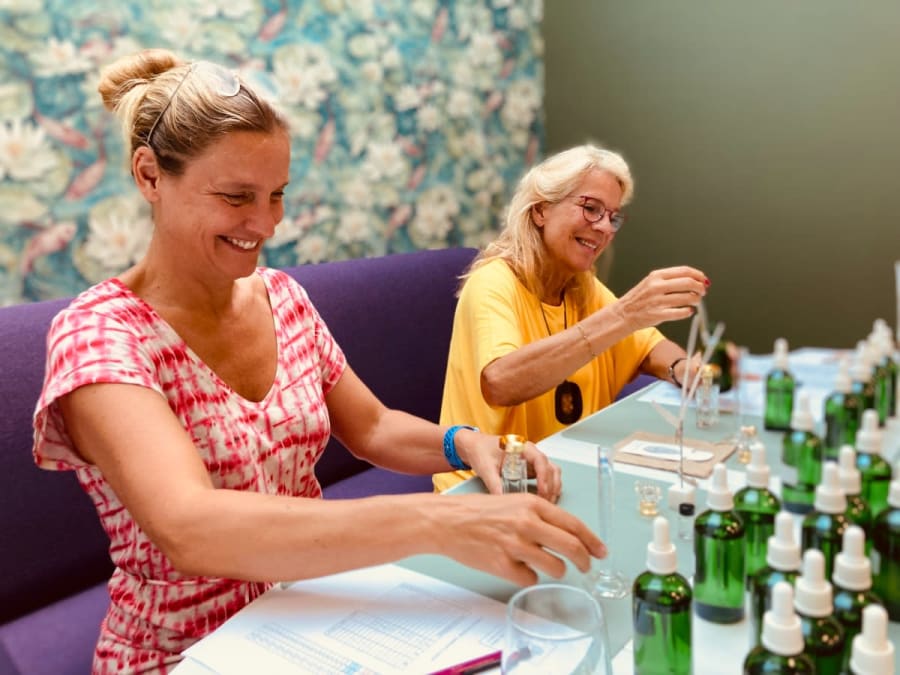 Perfume creation "Discovery" workshop in Anglet (64)