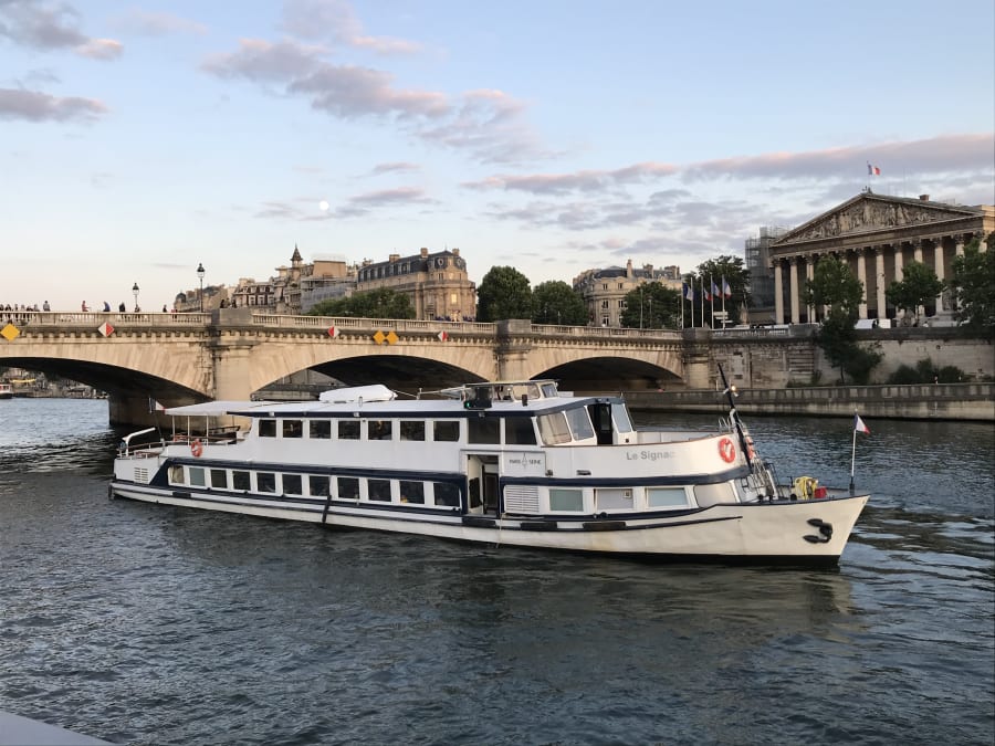 Péniche Le Signac à Paris 16ème