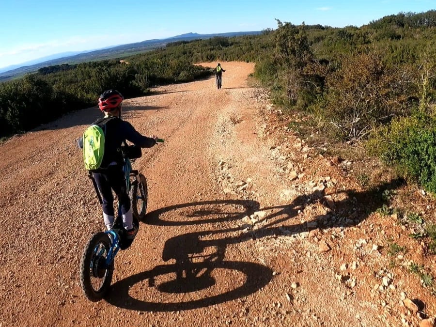 Randonnée à trottinette électrique tout-terrain près d'Uzès (30)