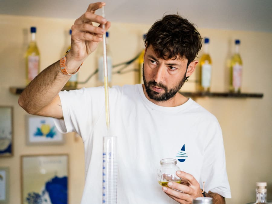 Taller de elaboración de pastis en Aix-en-Provence (13)