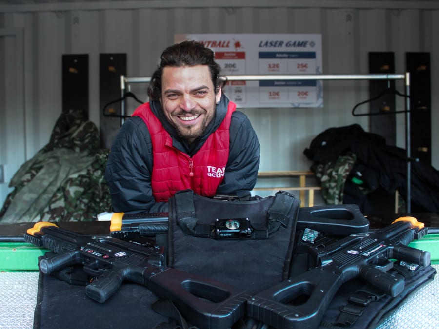Juego láser al aire libre en Deauville (14)