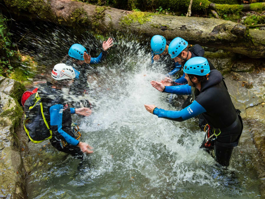 Canyoning au Canyon d’Angon près d'Annecy (74)