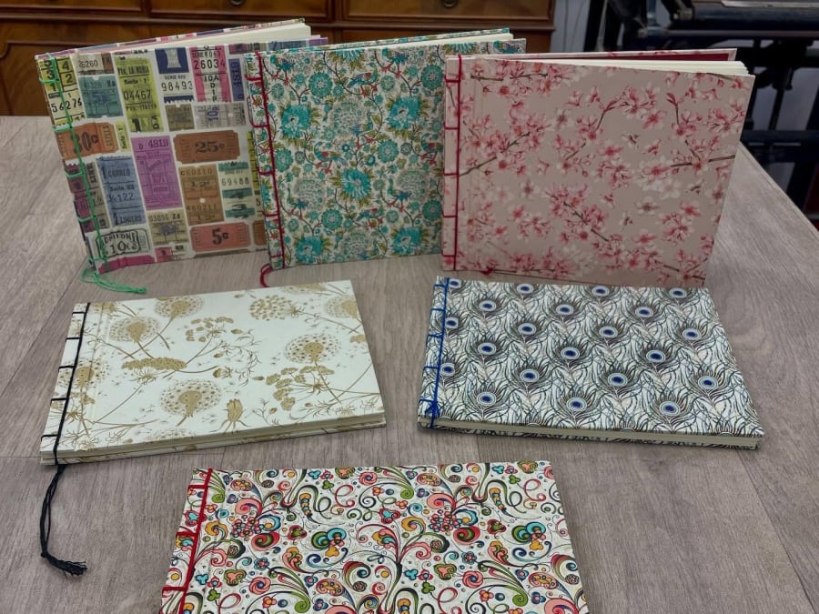 Atelier de reliure japonaise à Aubagne (13)