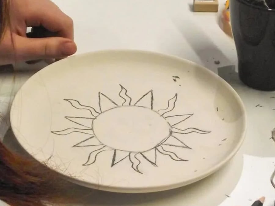 Ceramic painting workshop in Paris 13th arrondissement