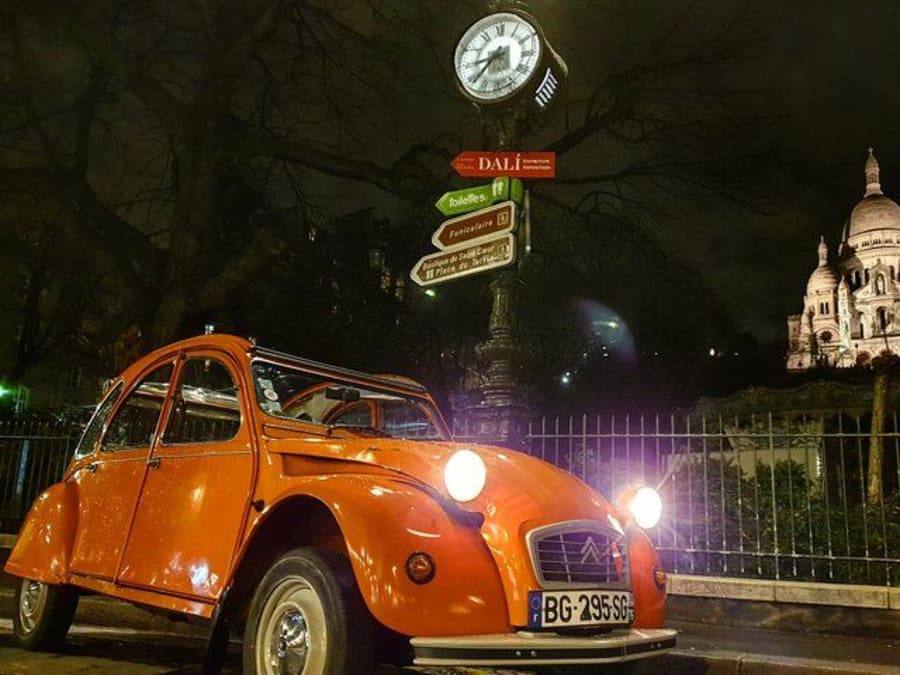 2CV car ride in Paris