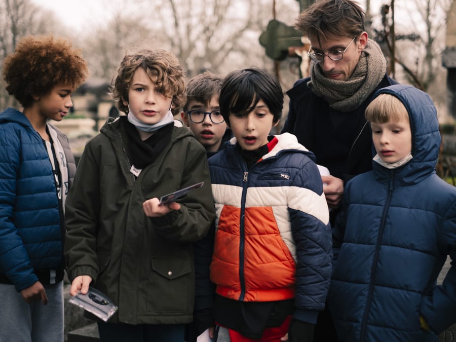 Anniversaire Énigmes au Père Lachaise  10-13 ans à Paris 20ème