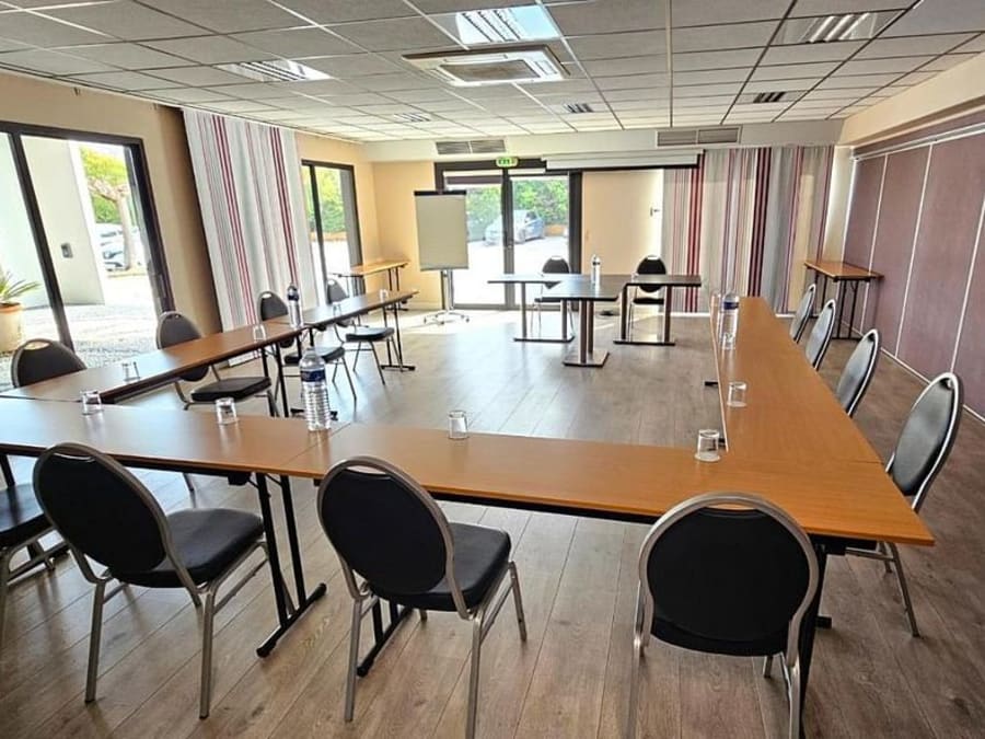 Best Western, Terre de Provence (83)