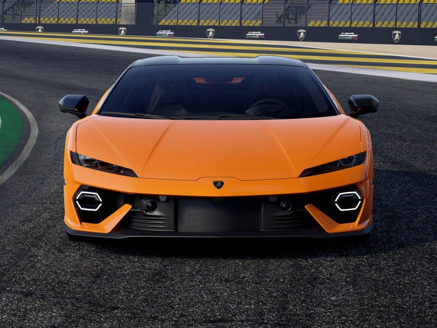 Lamborghini Temerario driving experience Saint-Laurent de Mure