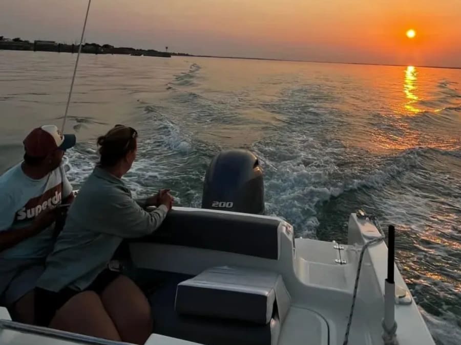 Balade en bateau au coucher de soleil à Châtelaillon-Plage (17)