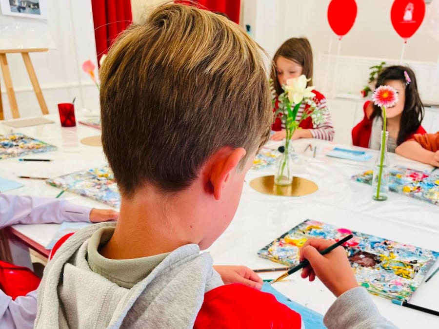 Artistic Wednesdays 4-9 years in Antibes (06)