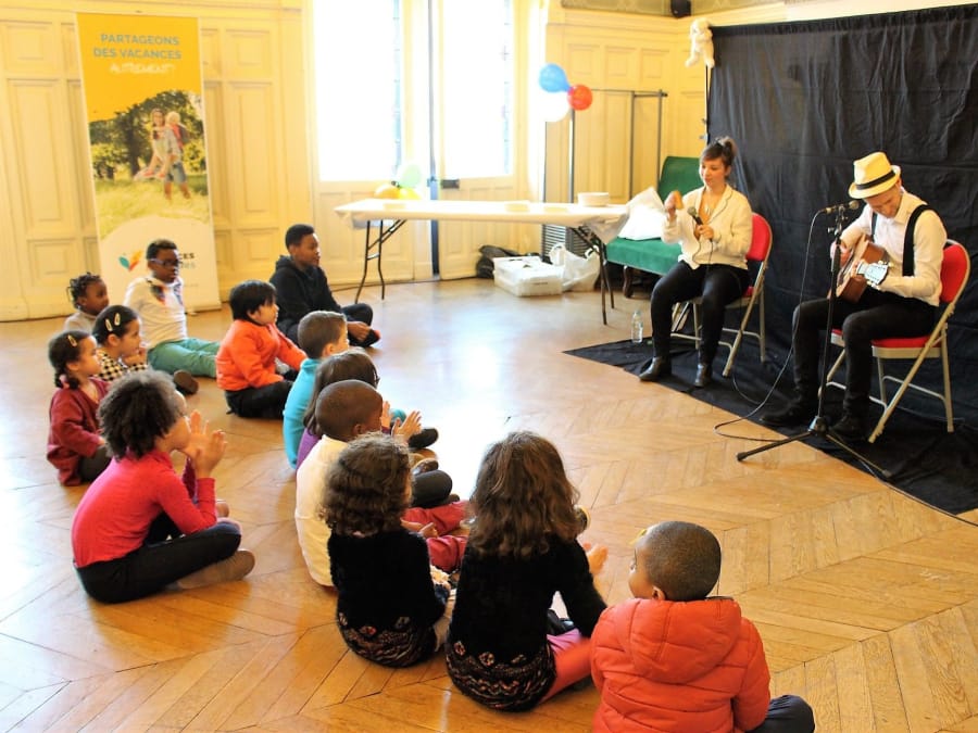 Anniversaire Contes Et Comptines En Musique 2 6 Ans A Domicile Funbooker