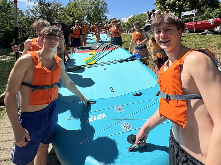 Team Building paddle géant à Poitiers (86)