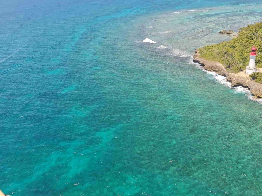 Escapade en hydravion en amoureux sur une île en Guadeloupe