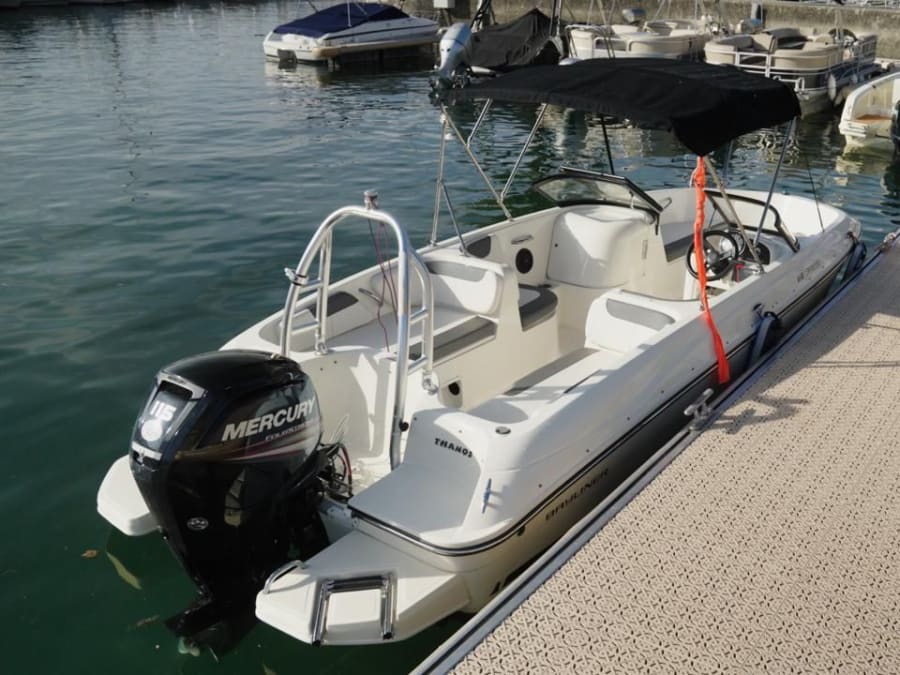 Location de bateau avec permis 8 p. Port de Mémard Aix-les-Bains