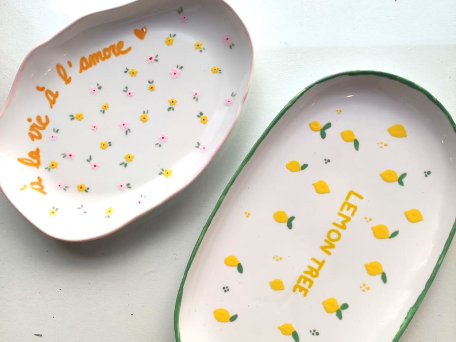 Taller de pintura sobre porcelana en el distrito 11 de París