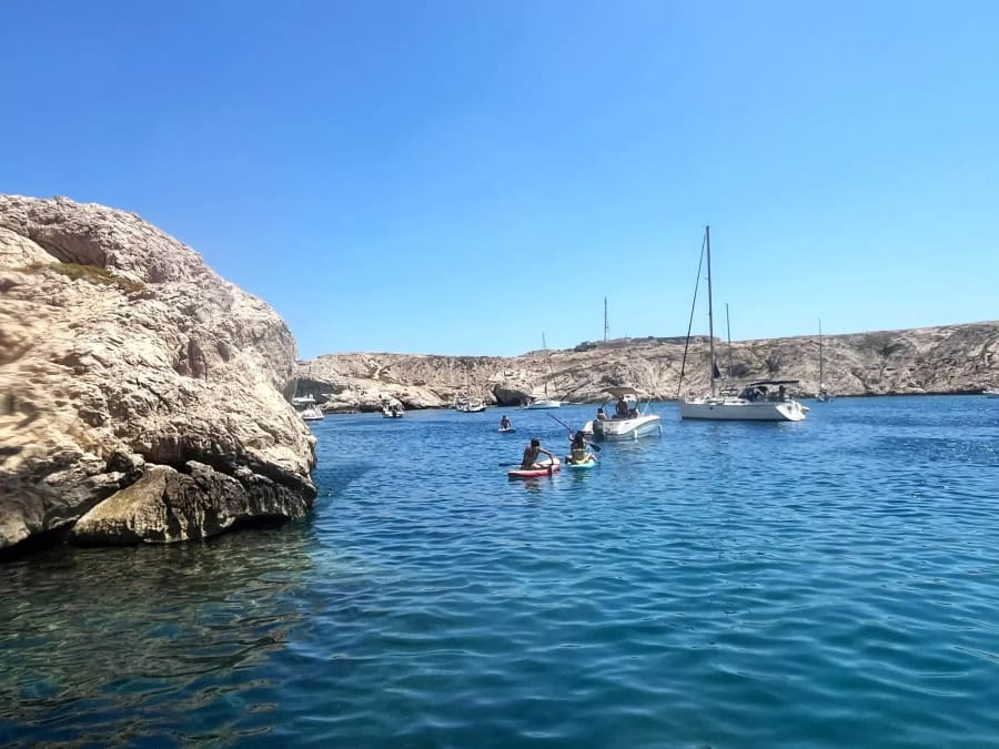 Snorkeling and swimming in the Frioul creeks in Marseille (13)