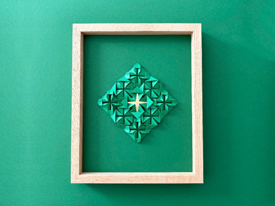 Workshop zur Gestaltung eines Origami-Kunstwerks aus Papier im 11. Arrondissement von Paris