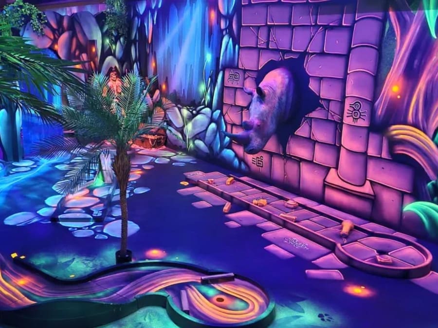 Mini Golf indoor à Chambly (60)