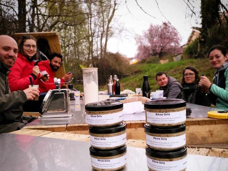 Taller de cocina al aire libre y exploración en Vienne (38)